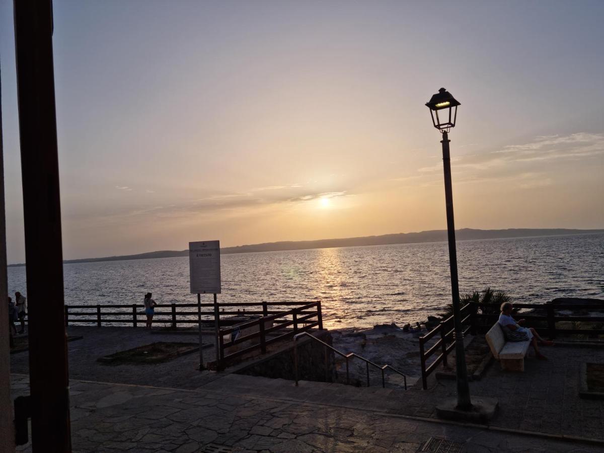 Appartamento Scoglio Elisabetta Calasetta Exterior foto